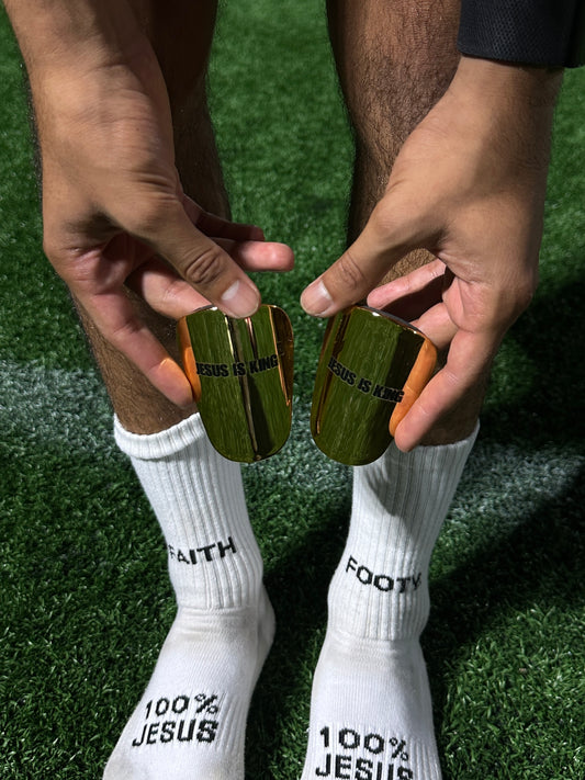 “JESUS IS KING” SHINPADS